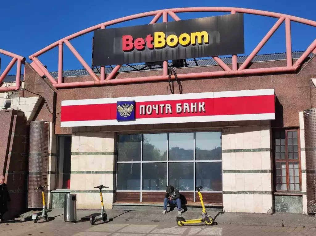 Помещение свободного назначения в Свердловская область, Екатеринбург ... - Фото 1