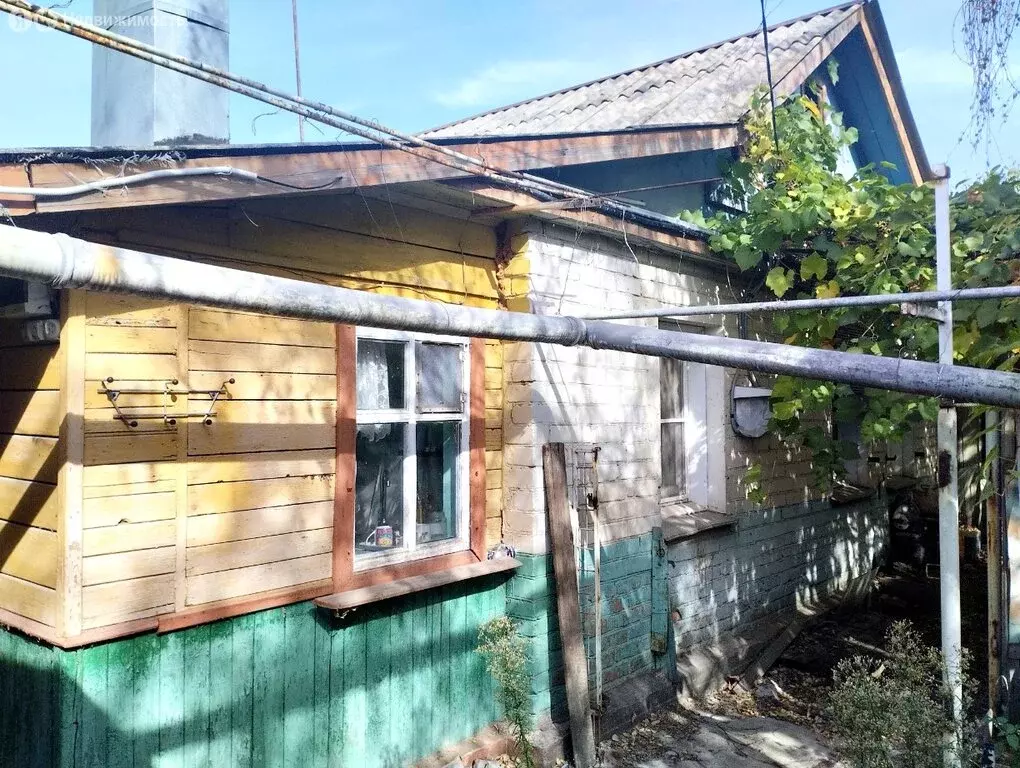 Дом в Волжский, СНТ Химик, Малая Приканальная улица (50 м) - Фото 0