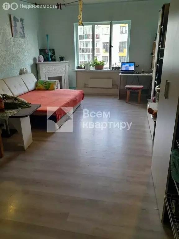 Квартира-студия: Октябрьский, Локтинская улица, 12 (34.1 м) - Фото 1