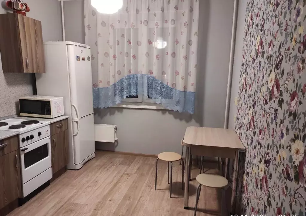 1-к кв. Челябинская область, Челябинск ул. 40-летия Победы, 29Д (40.3 ... - Фото 1