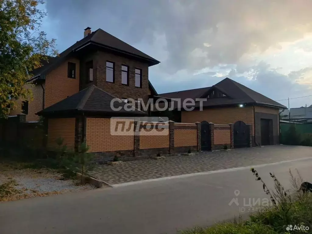 Дом в Омская область, Калачинск Советская ул. (271 м) - Фото 1