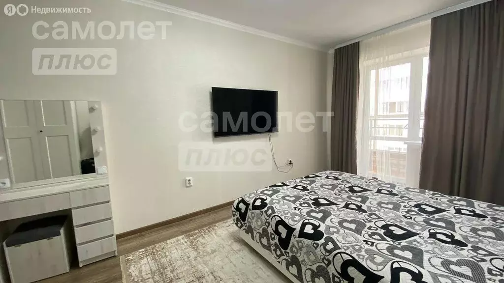 4-комнатная квартира: Оренбург, улица Сергея Лазо, 14 (97 м) - Фото 1