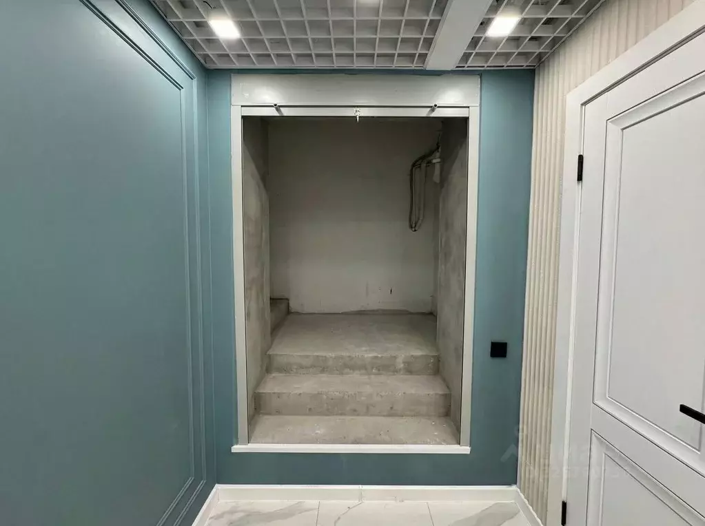 Помещение свободного назначения в Москва Измайловская пл., 9К1 (10 м) - Фото 1