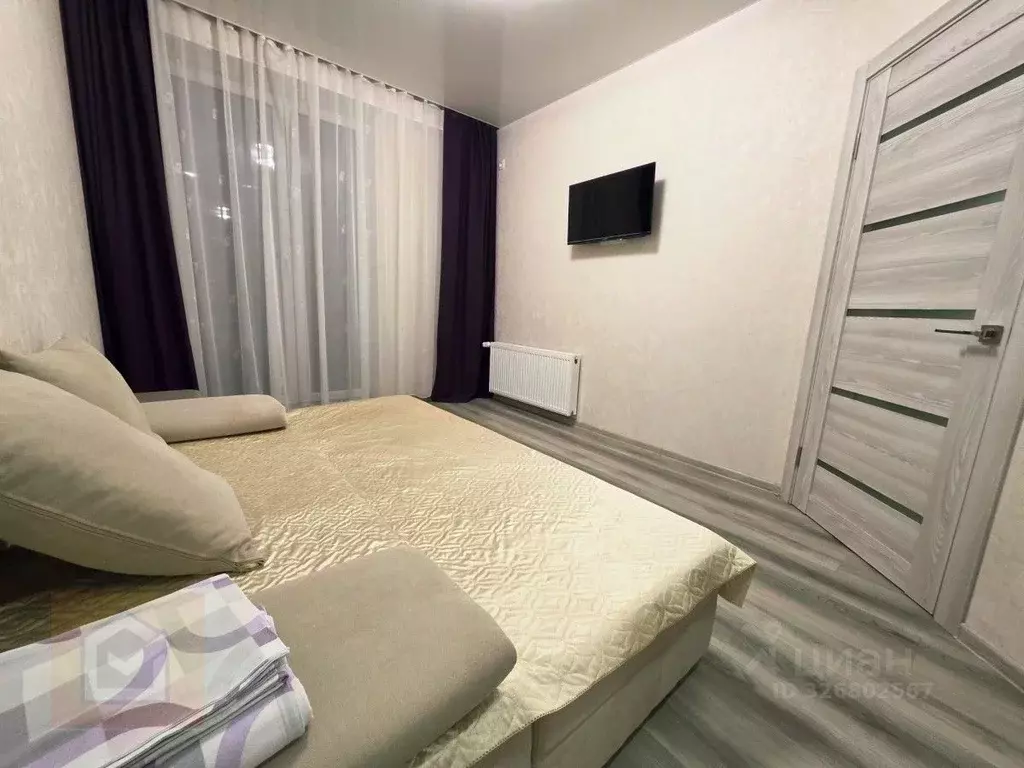 1-к кв. Крым, Симферополь просп. Александра Суворова, 103 (32.0 м) - Фото 1