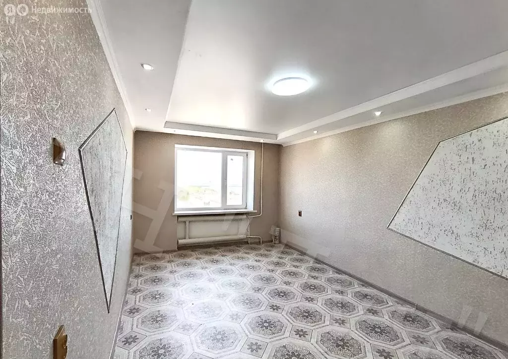 1к в 4-комнатной квартире (17.3 м) - Фото 1