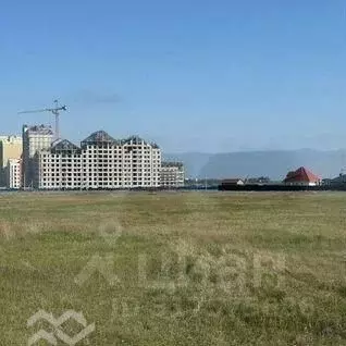 Участок в Крым, Сакский район, с. Уютное ул. Евпаторийская (6.0 сот.) - Фото 0