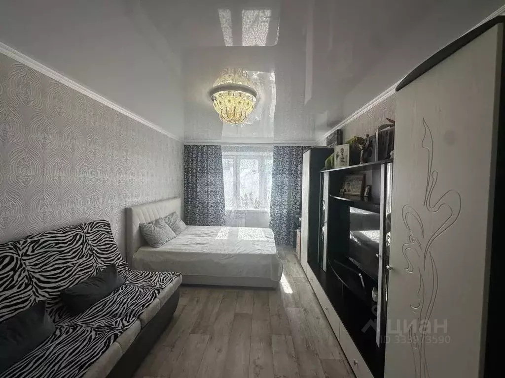 2-к кв. Башкортостан, Стерлитамак ул. Машиностроителей, 64 (54.1 м) - Фото 1