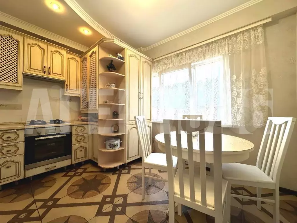 3-к. квартира, 120 м, 7/18 эт. - Фото 0