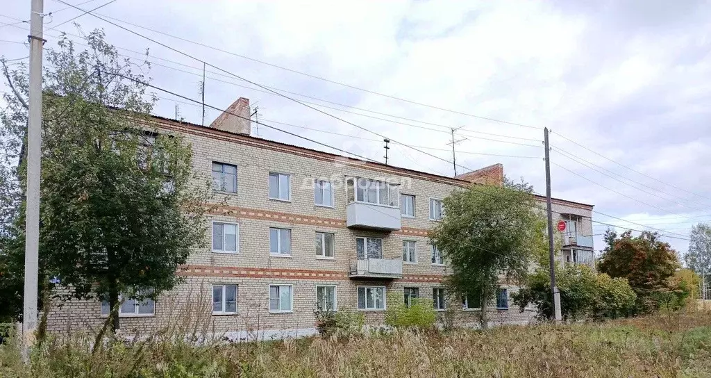 2-к кв. Свердловская область, Артемовский ул. Дзержинского, 3В (40.1 ... - Фото 0