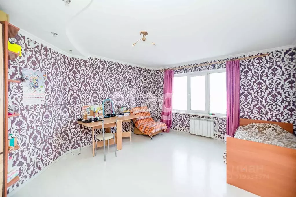3-к кв. Бурятия, Улан-Удэ Ключевская ул., 70А (80.0 м) - Фото 1