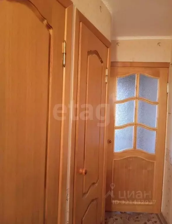 3-к кв. Ростовская область, Новошахтинск ул. Говорова, 32 (43.8 м) - Фото 2