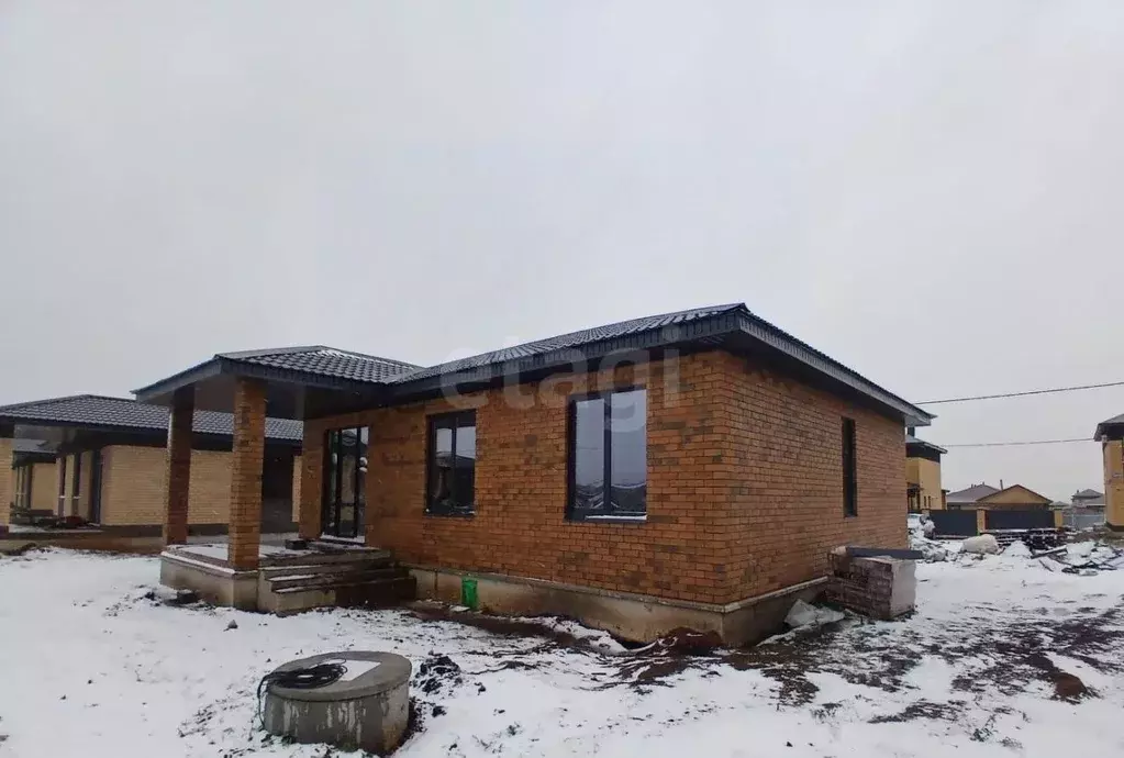 Дом в Башкортостан, Уфа городской округ, с. Нагаево ул. Салютная, 42Б ... - Фото 1