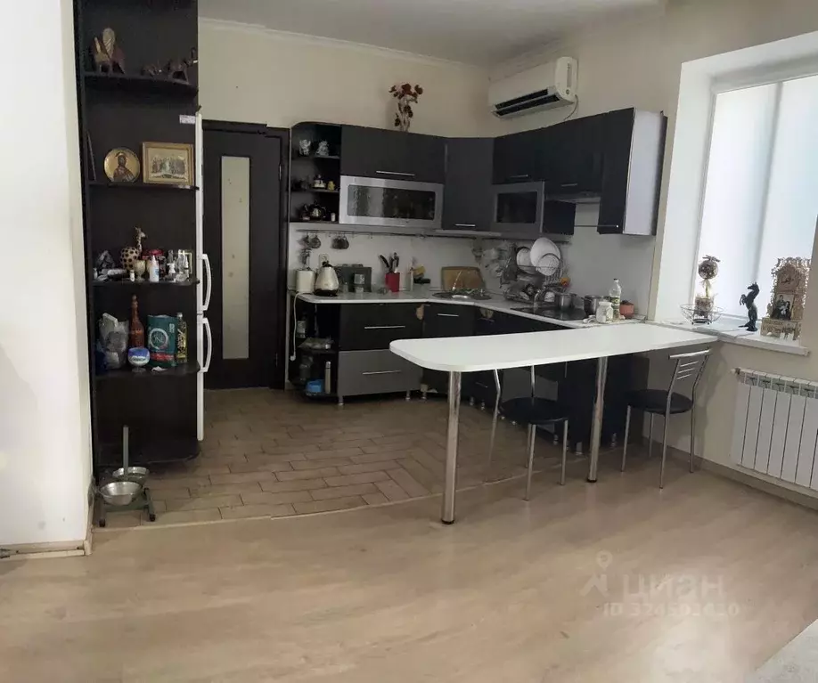 3-к кв. Ростовская область, Азов Азовский район, спуск Александра ... - Фото 1