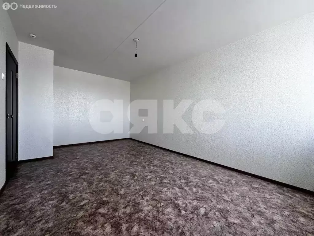 1-комнатная квартира: Нижнекамск, проспект Шинников, 38 (34.8 м) - Фото 2