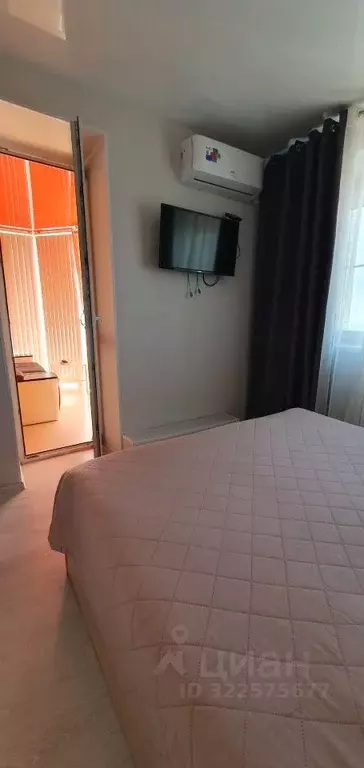 2-к кв. Омская область, Омск Светловская ул., 6 (42.8 м) - Фото 2