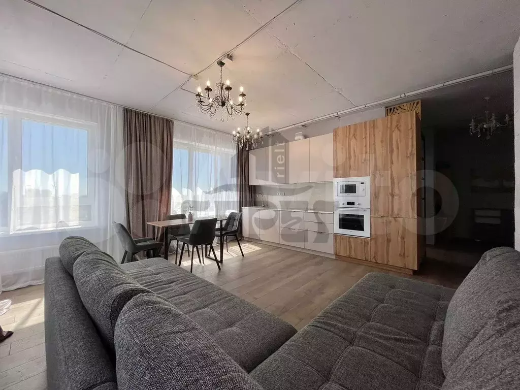 3-к. квартира, 65 м, 18/25 эт. - Фото 1