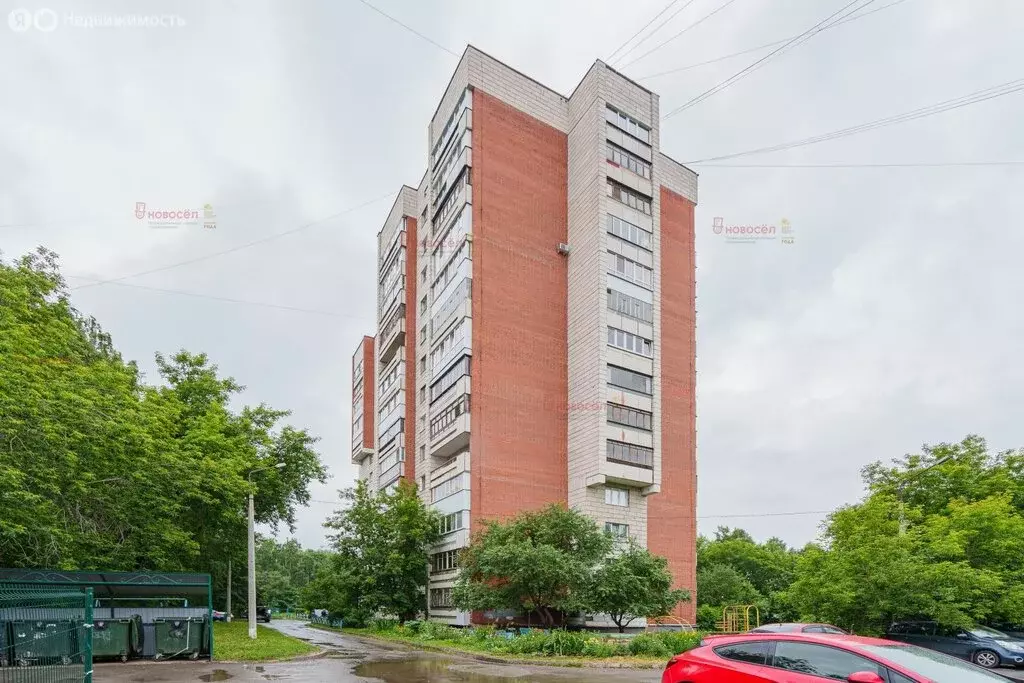 3-комнатная квартира: Екатеринбург, Ясная улица, 14 (68 м) - Фото 1