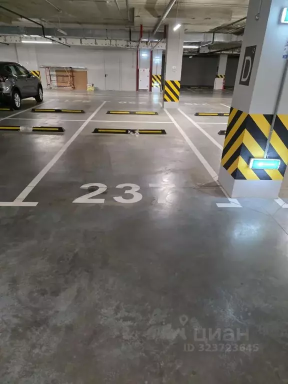 Гараж в Москва бул. Братьев Весниных, 1 (15 м) - Фото 1