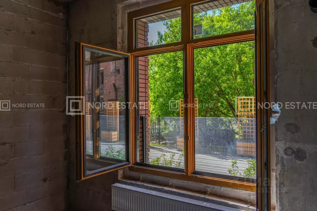 Студия Санкт-Петербург Петровский просп., 9к2 (23.8 м) - Фото 1