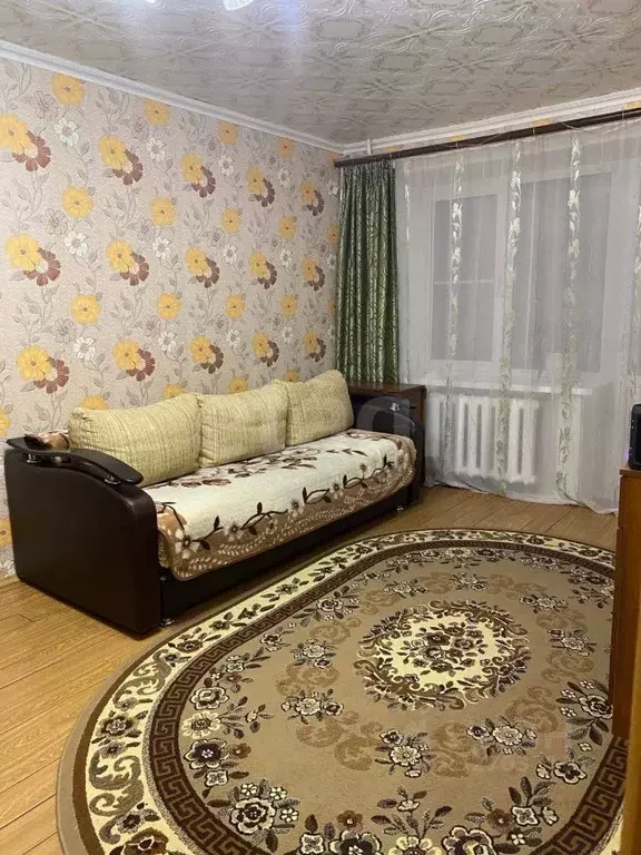 1-к кв. Калужская область, Малоярославецкий муниципальный округ, с. ... - Фото 1