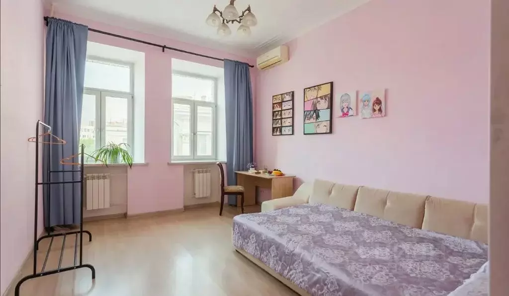 Комната Москва Новая Басманная ул., 31С1 - Фото 1