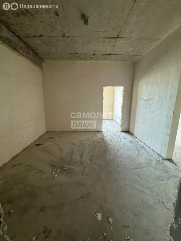 1-комнатная квартира: Кизилюрт, улица Гамзата Цадаса, 91 (54 м) - Фото 1