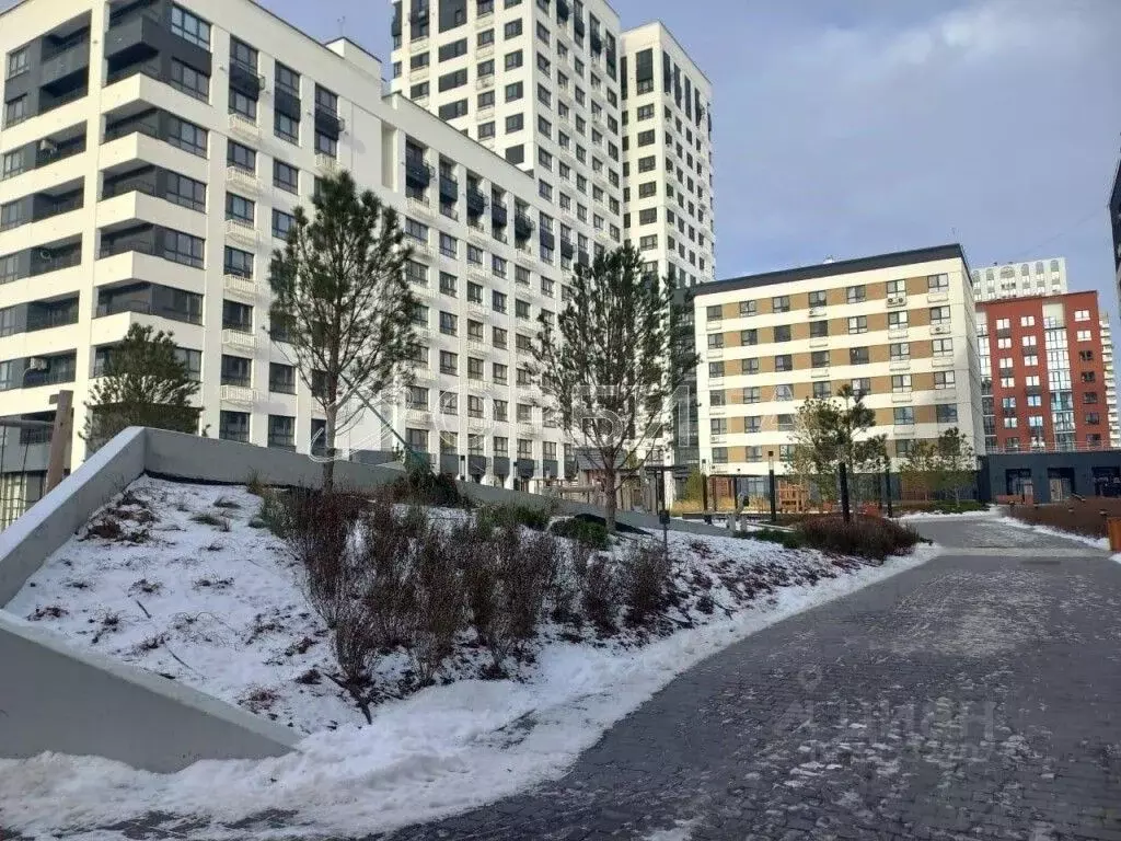 Студия Тюменская область, Тюмень ул. Василия Малкова, 12 (28.6 м) - Фото 1