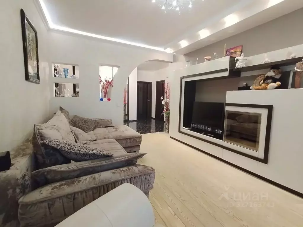 3-к кв. Санкт-Петербург Парашютная ул., 25к2 (94.3 м) - Фото 1