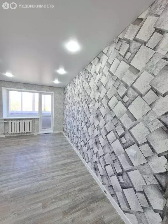 3-комнатная квартира: Уфа, Нежинская улица, 11 (55.3 м) - Фото 0
