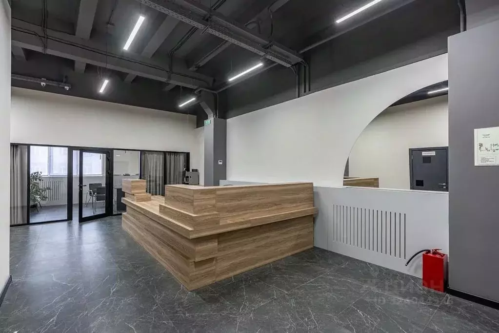 Офис в Татарстан, Казань ул. Сибирский Тракт, 34к1 (835 м) - Фото 1