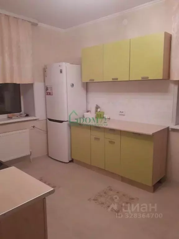 1-к кв. Тюменская область, Тобольск 10-й мкр, 65 (49.0 м) - Фото 1