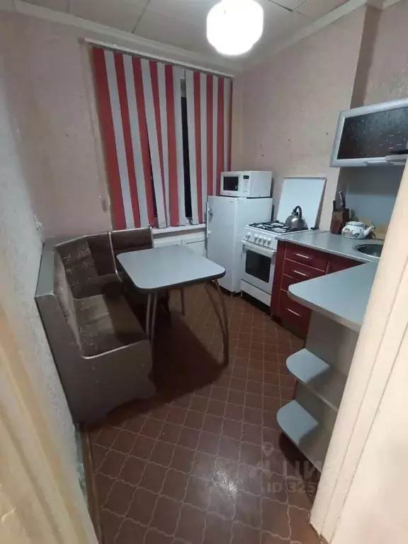 1-к кв. Волгоградская область, Волжский Заводская ул., 5 (32.5 м) - Фото 1