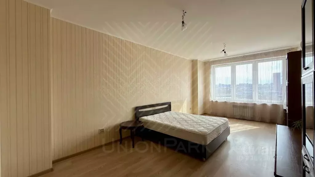 3-к кв. Челябинская область, Челябинск ул. Братьев Кашириных, 34 (96.4 ... - Фото 2