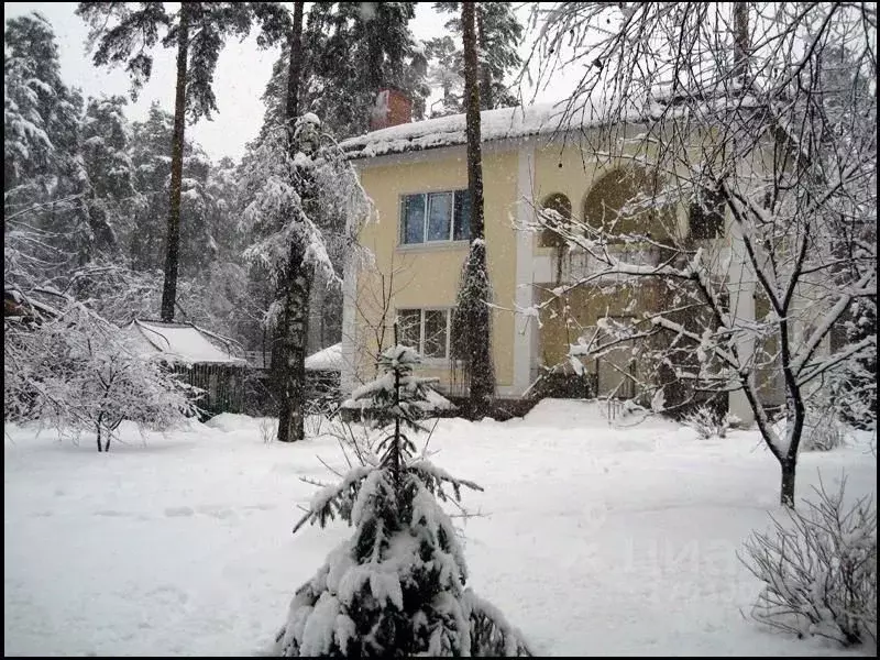 Коттедж в Московская область, Люберцы городской округ, Малаховка рп ... - Фото 0