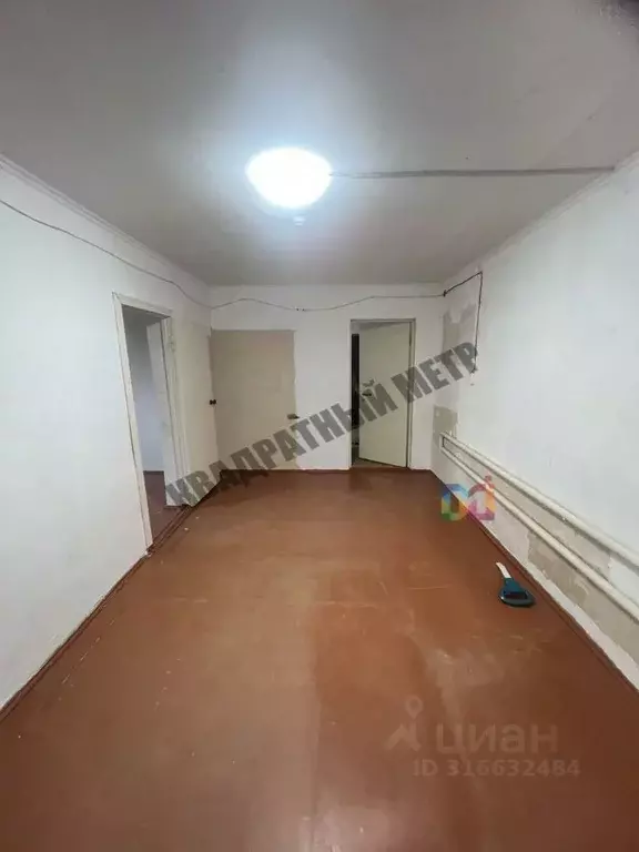 2-к кв. Калмыкия, пос. Яшкуль ул. 50 лет Октября, 4 (42.6 м) - Фото 0