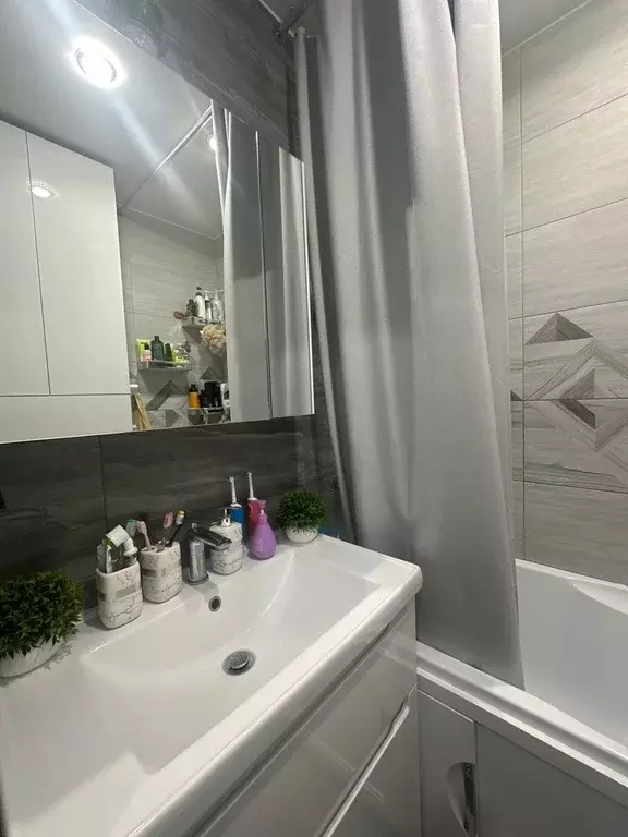 Продаётся 3-к квартира, 67.7 м - Фото 1