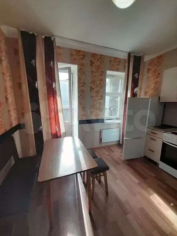 1-к. квартира, 45 м, 4/9 эт. - Фото 1