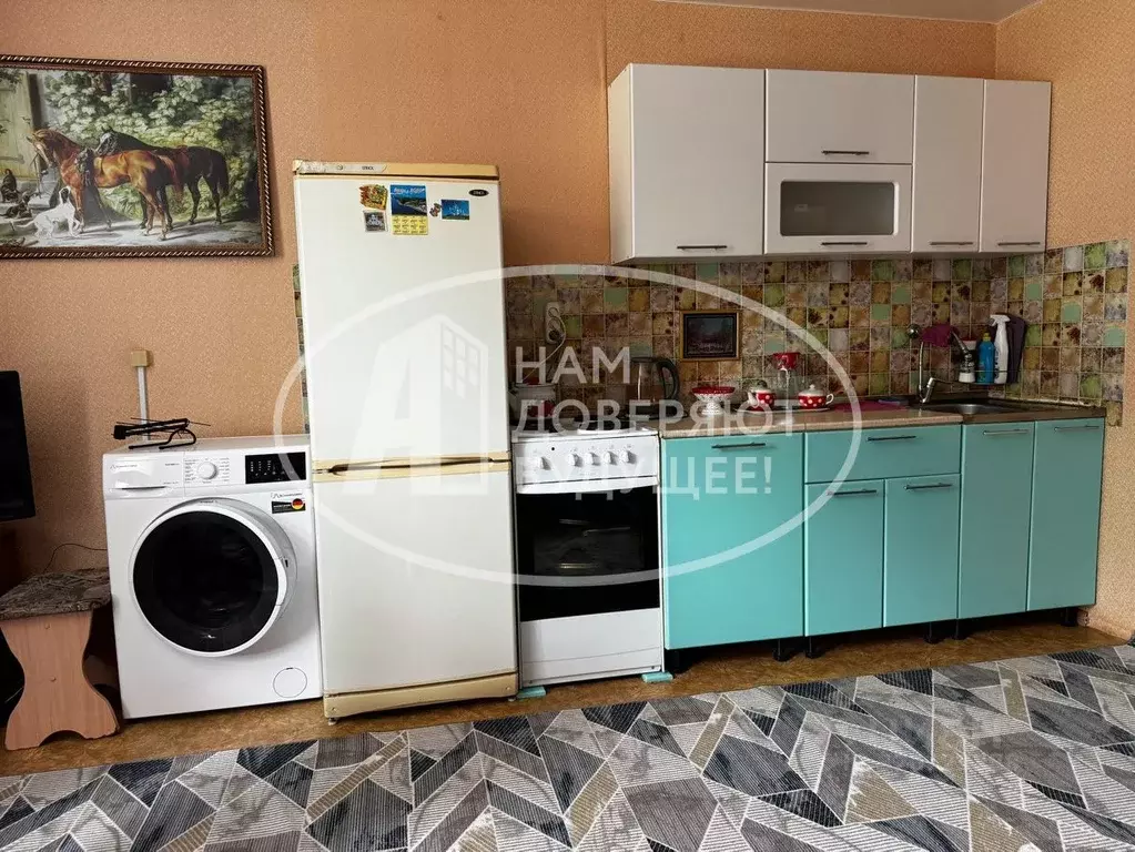 Студия Пермский край, Чернушка Пионерская ул., 48Д (24.0 м) - Фото 1
