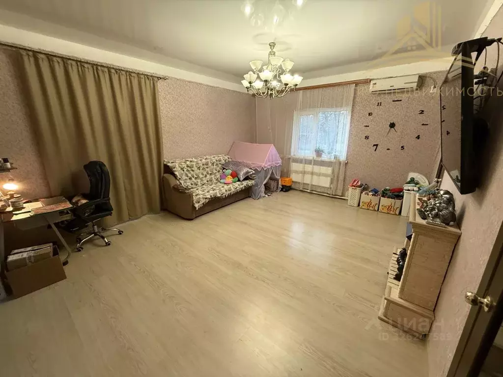 Дом в Краснодарский край, Новокубанск Испытатель СНТ, ул. Урожайная ... - Фото 1