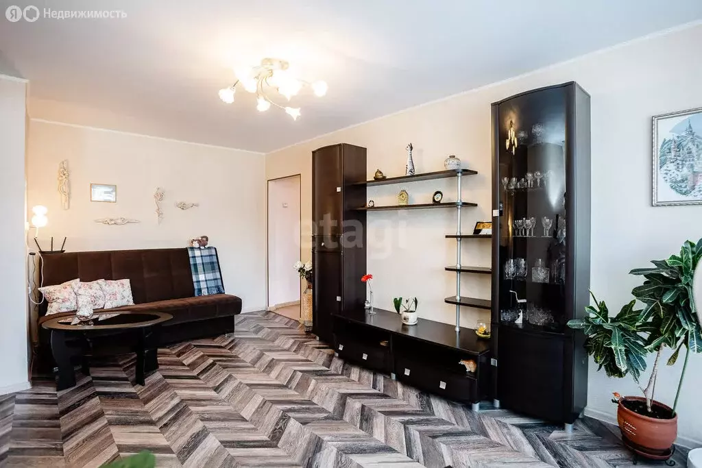 3-комнатная квартира: Екатеринбург, улица Мира, 1Г (55.4 м) - Фото 1