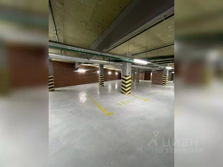 Гараж в Ханты-Мансийский АО, Сургут ул. Мелик-Карамова, 4 (15 м) - Фото 1