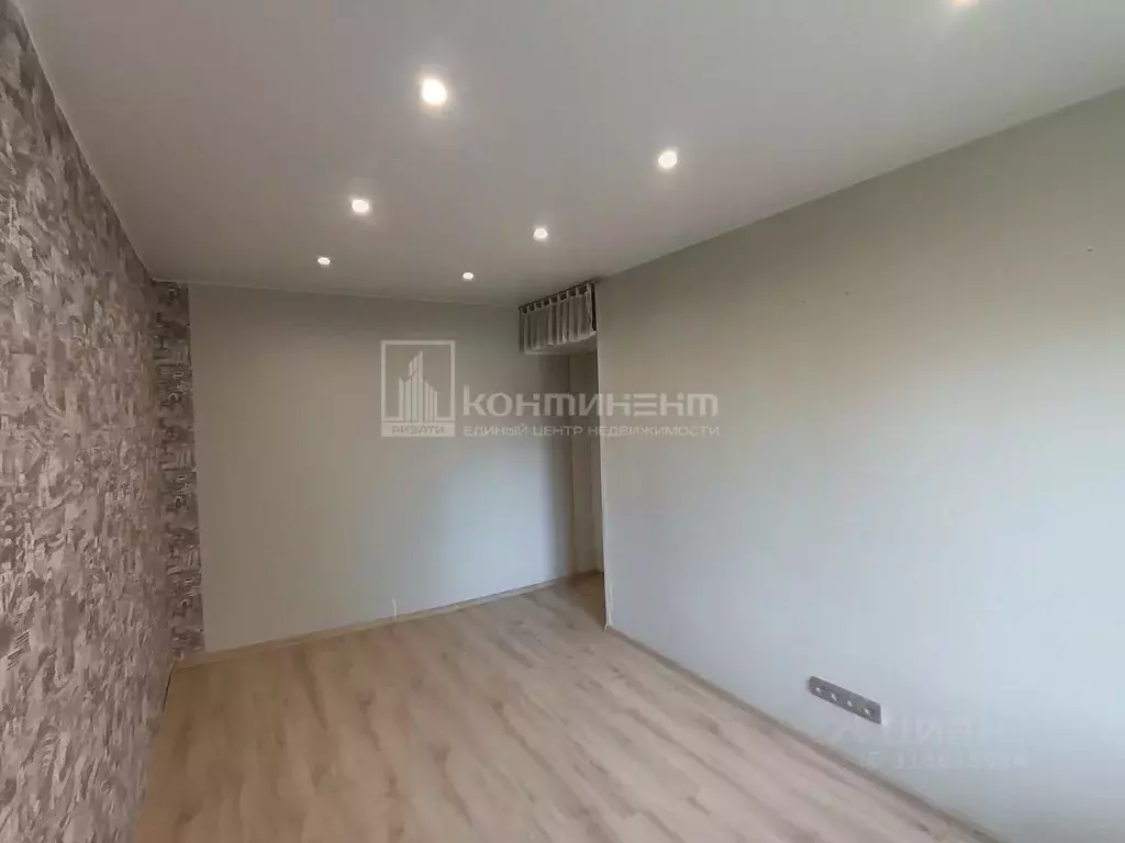 3-к кв. Владимирская область, Вязники ул. Калинина, 8 (67.0 м) - Фото 2