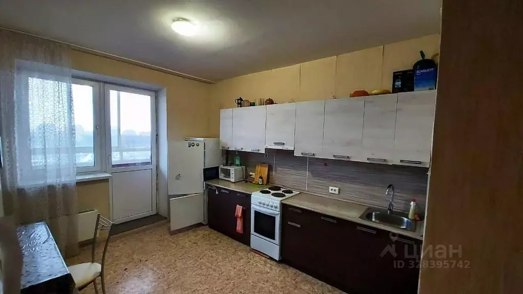 3-к кв. Московская область, Химки ул. Ватутина, 4к1 (76.0 м) - Фото 1