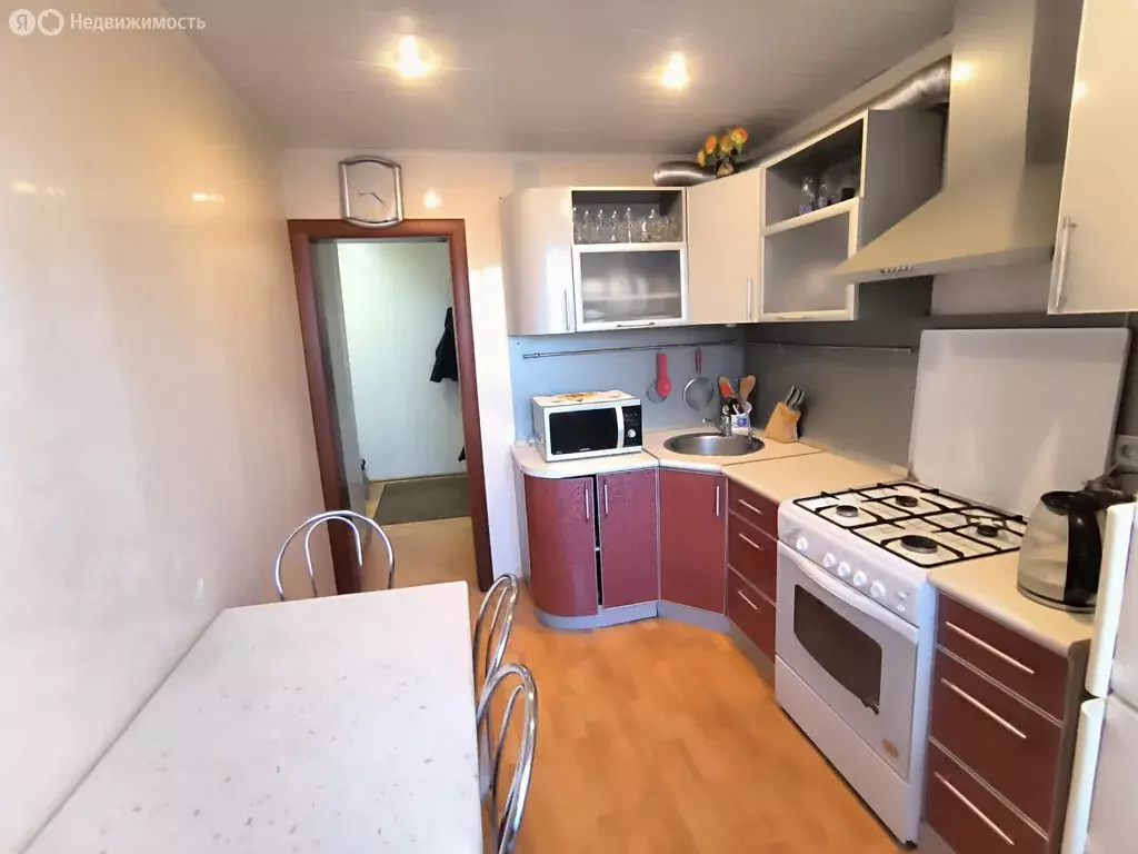 3-комнатная квартира: Магнитогорск, улица Труда, 49/1 (66 м) - Фото 2