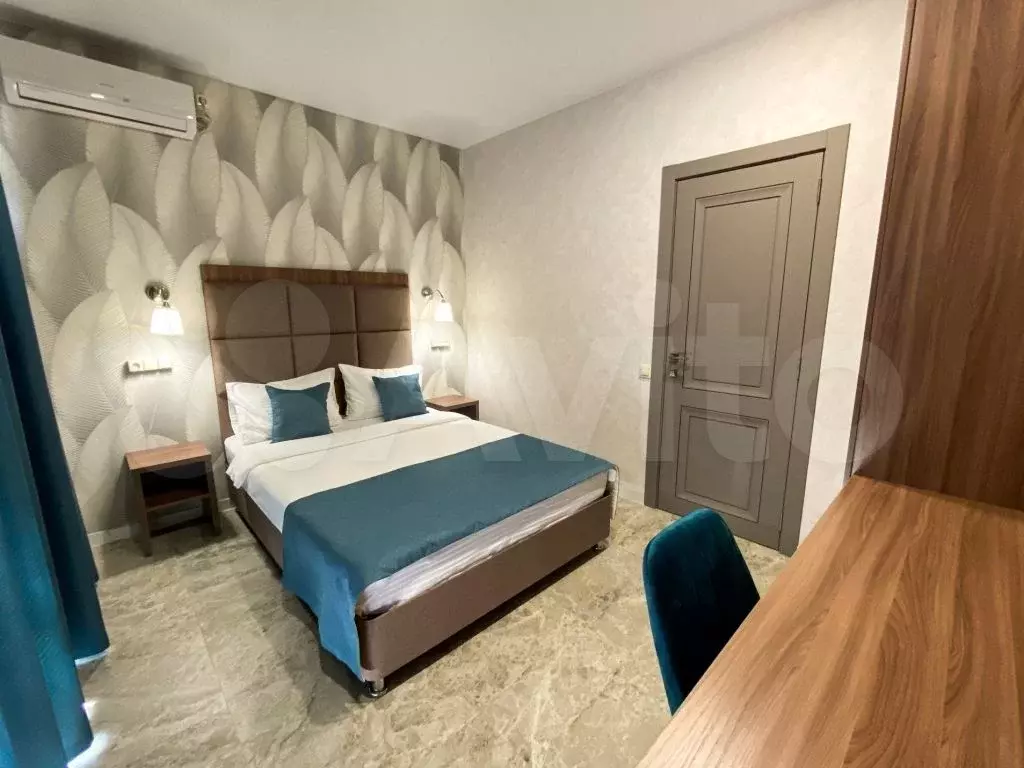 Комната 25 м, 2/2 эт. - Фото 1