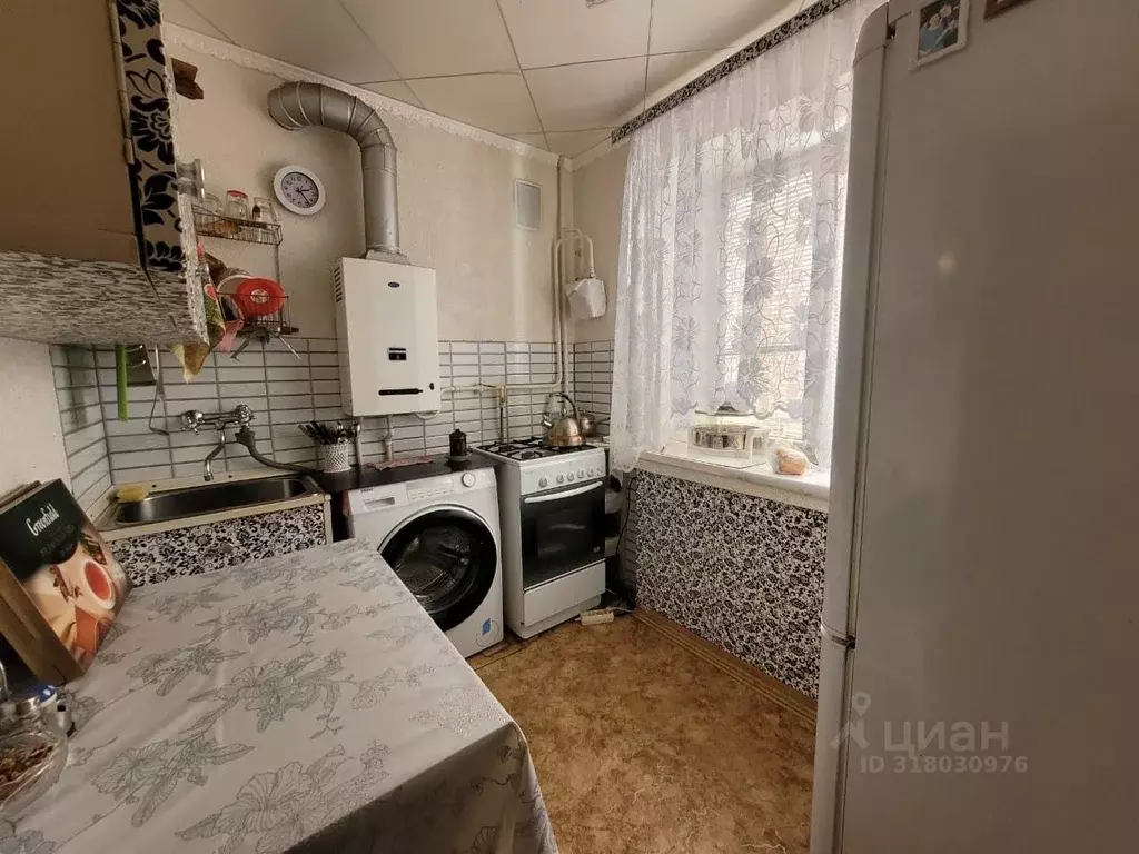 3-к кв. Ставропольский край, Ставрополь ул. Серова, 8 (55.7 м) - Фото 0