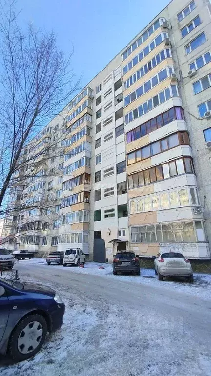 3-к кв. Тюменская область, Тюмень 6-й мкр, проезд 9 Мая, 7к1 (91.3 м) - Фото 0