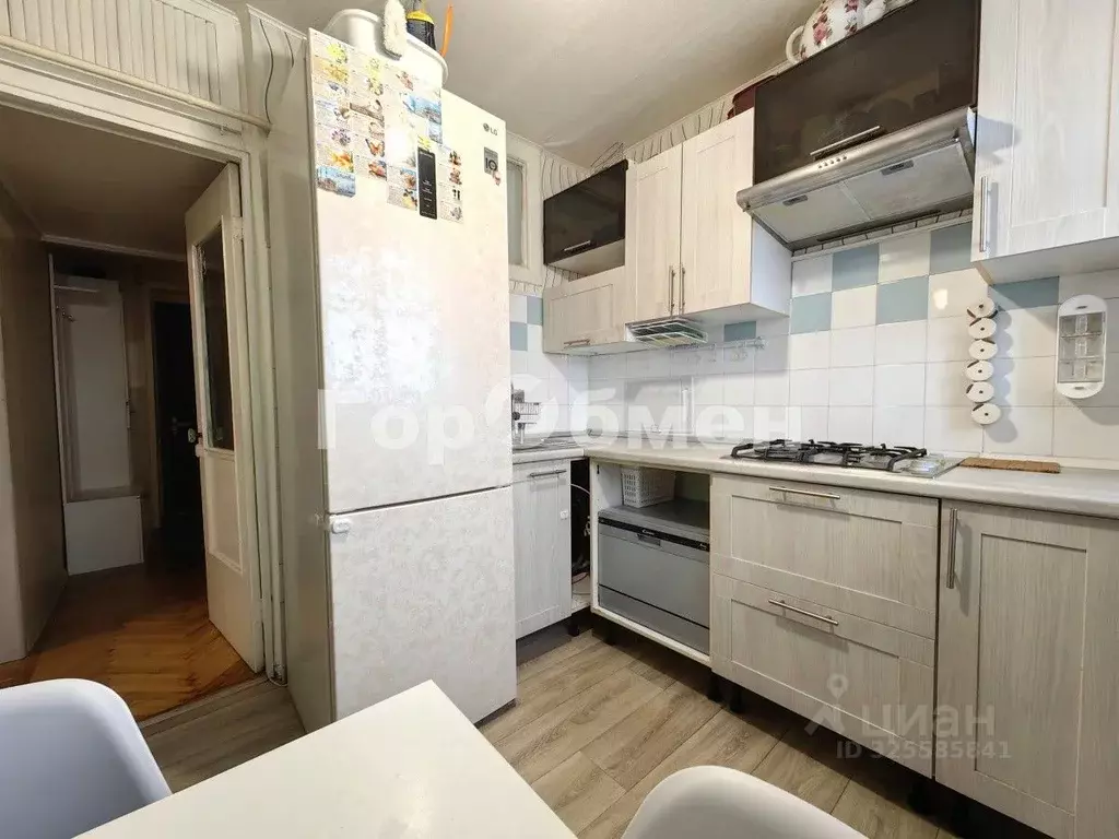 2-к кв. Московская область, Лобня Московская ул., 1 (45.0 м) - Фото 1