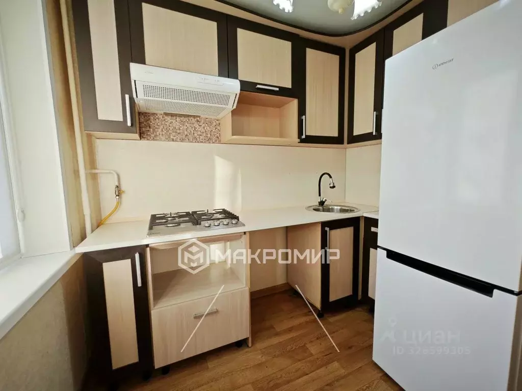 1-к кв. Брянская область, Брянск пер. Пилотов, 4 (29.1 м) - Фото 1