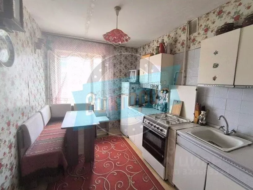 3-к кв. Орловская область, Мценск Школьный проезд, 3 (62.7 м) - Фото 1